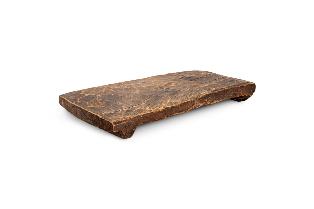 Kaveeta board angle view showing natural grain